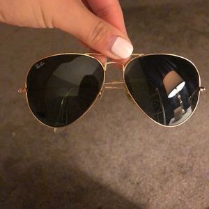 Large Aviator Ray Bans